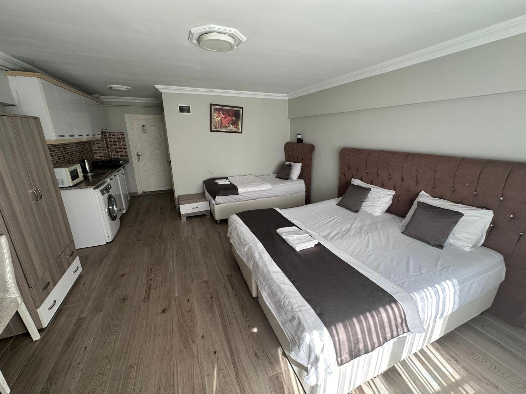 Black Bird Suite Hotel อิสตันบูล ภายนอก รูปภาพ