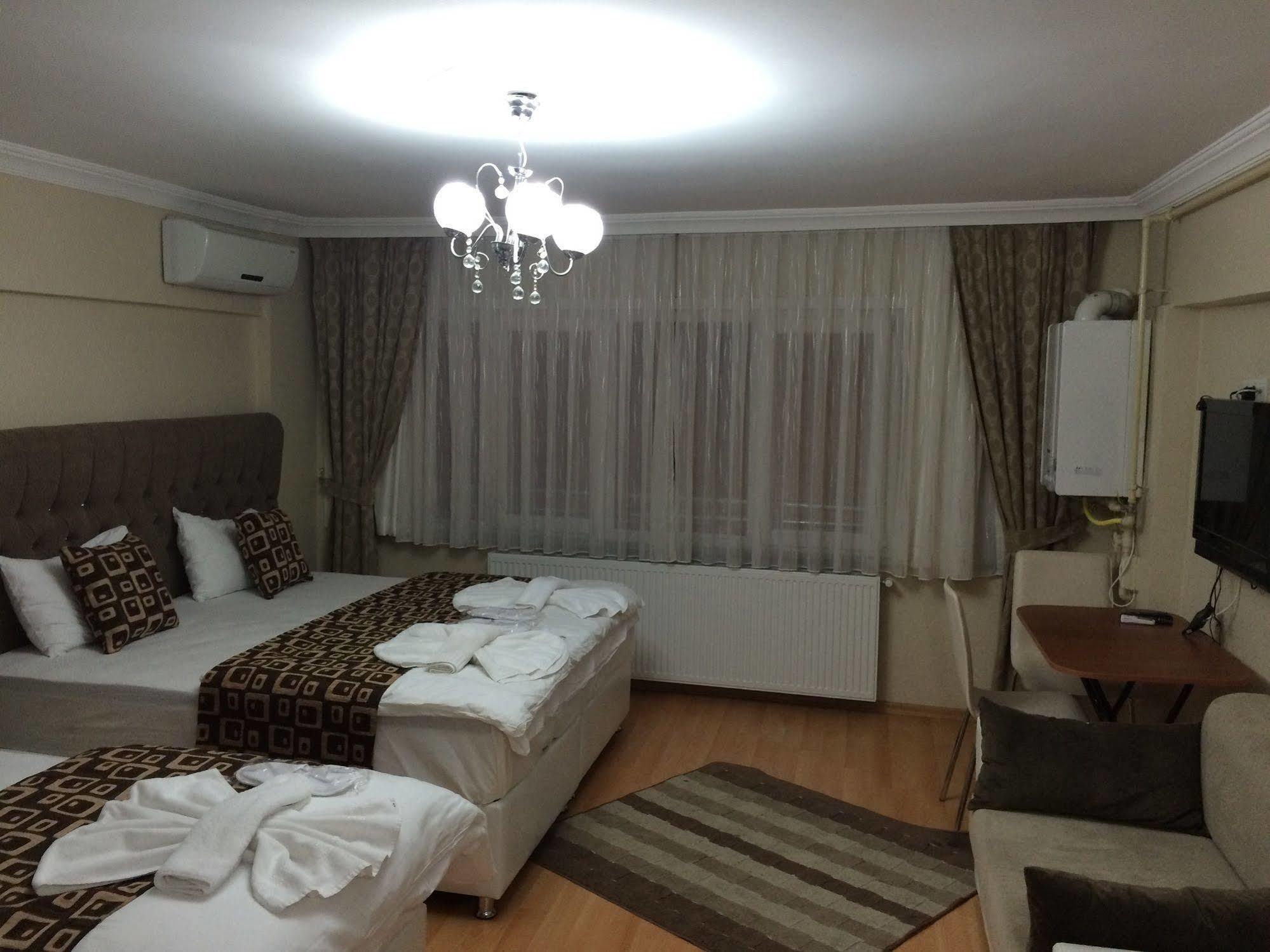Black Bird Suite Hotel อิสตันบูล ภายนอก รูปภาพ